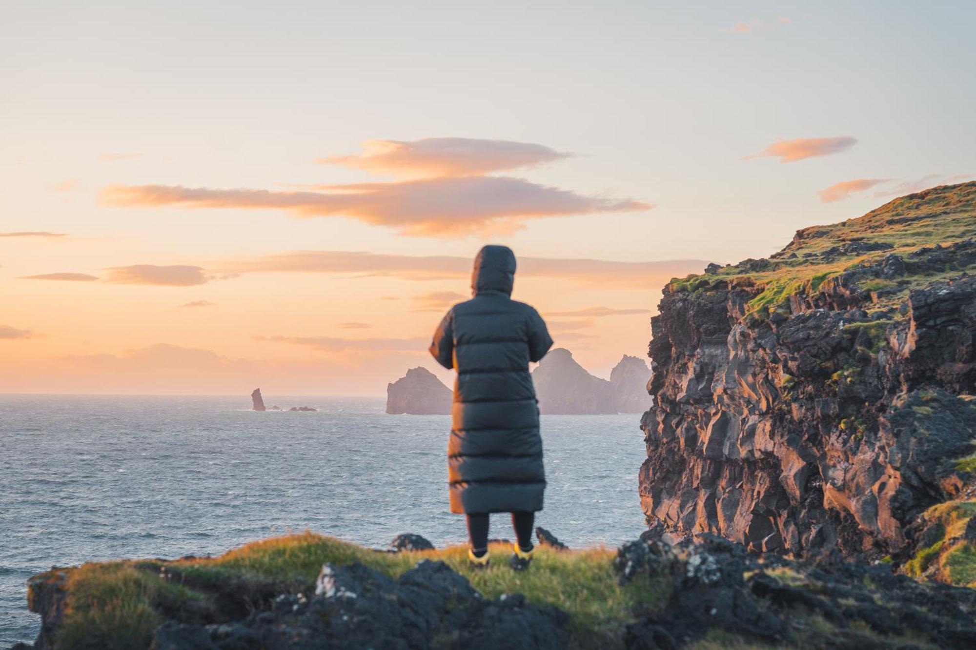 Westman Islands Inn Вестманеяр Екстериор снимка